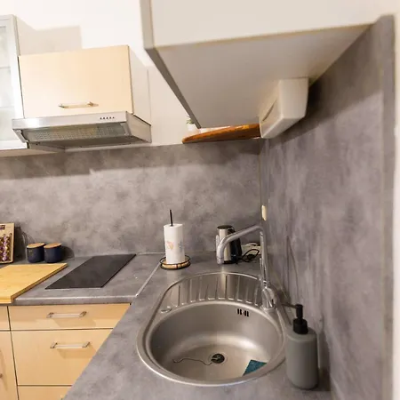 Cozy Studio Avec Wifi - Proche Tram And Center Apartament *